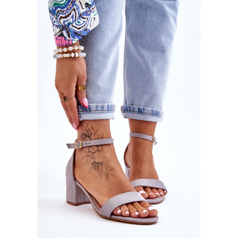 PS1 Harmaa Quincy matalakorkoiset mokkanahkasandaalit 1