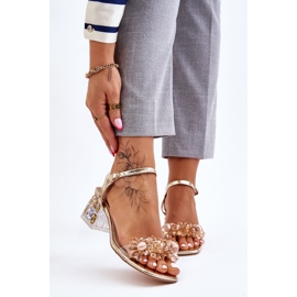 S.Barski Naisten kultaiset sandaalit matalakorkoisilla kultaisilla Benicio kultainen 1