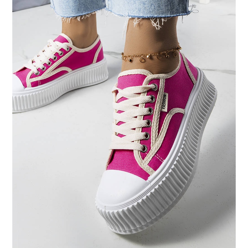 PA1 Connien tummanpunaiset alustalenkkarit vaaleanpunainen 1