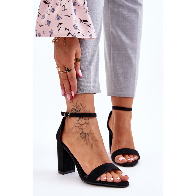 PS1 Klassiset mustat Amina Suede Heel sandaalit 1