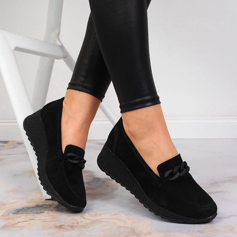 Filippo DP3632 nahkaiset mokasiinit kiilalla ketjulla musta 1