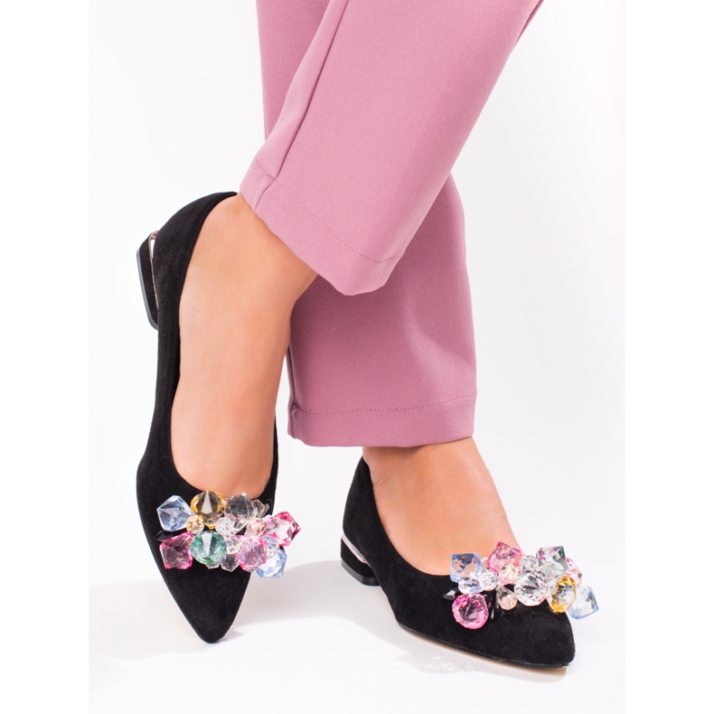 Naisten Shelovet matalakorkoiset pumput mustaa mokkanahkaa 1