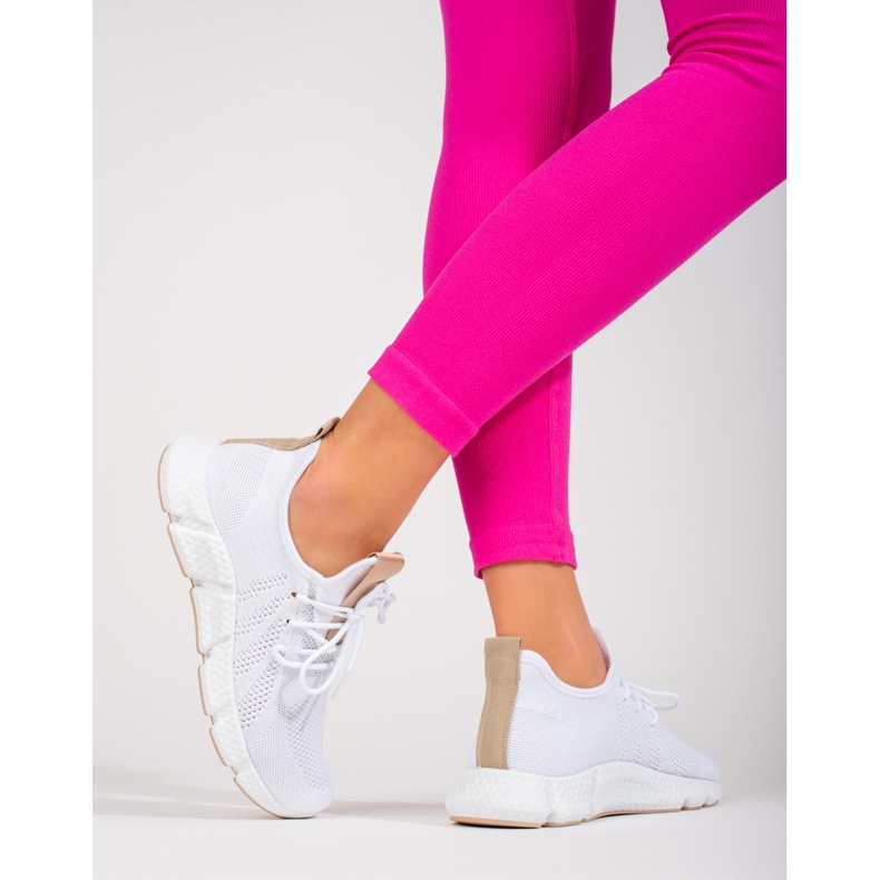 Shelovet valkoiset lenkkarit beigellä sisäkkeellä valkoinen 2