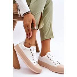 Naisten lakatut lenkkarit GOE LL2N4020 valkoinen 2