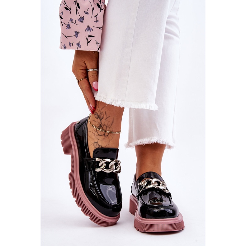 Patentti mokkasiinit ketjulla GOE LL2N4039 musta-violetti 2