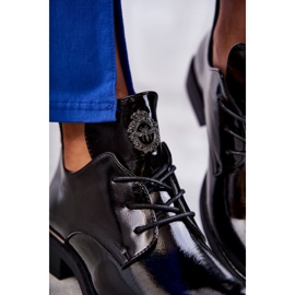 Vinceza Lakatut nauhalliset saappaat leikkauksilla Musta Fabiana 1