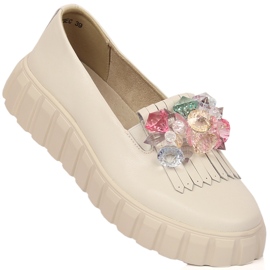 Naisten nahkakengät alustalla koristekivillä Filippo DP4593/23 ekru 1