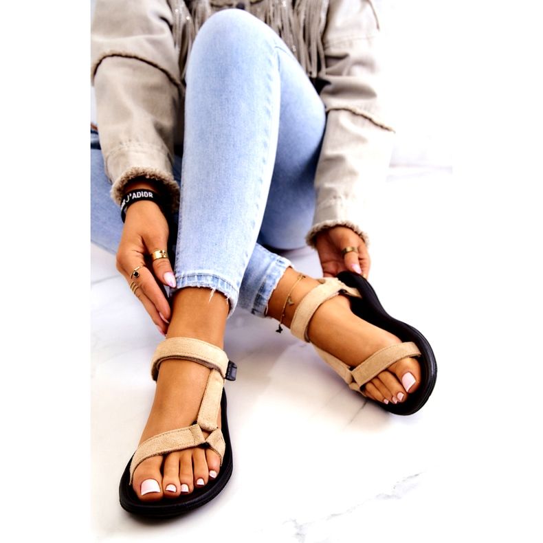 Naisten mokkanahkaiset urheilusandaalit beige 4