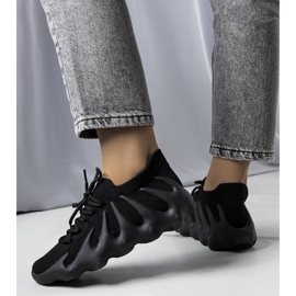 PA1 Murielin mustat ilmavat tennarit 1