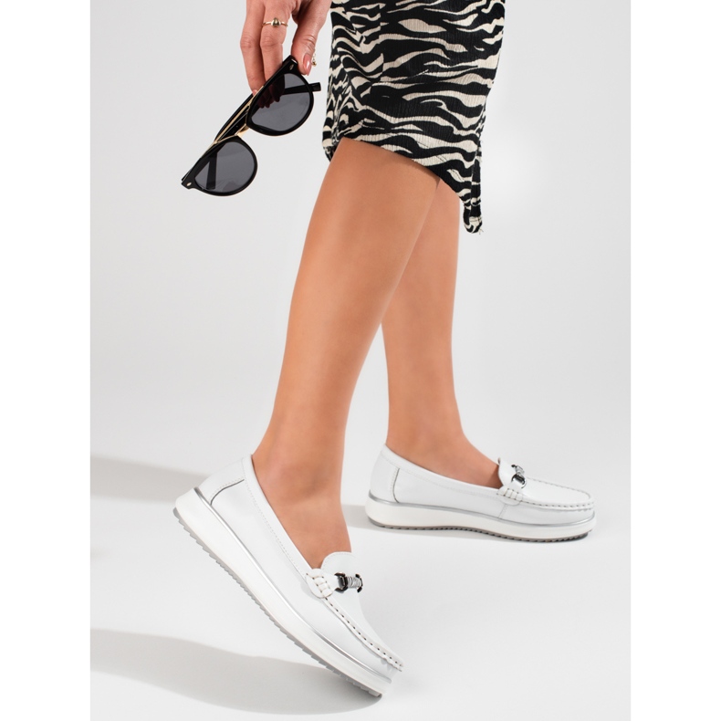 Klassiset naisten nahkaiset mokasiinit Vinceza valkoinen 1