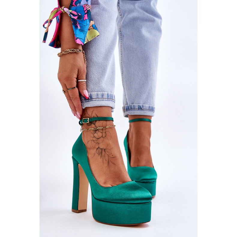 BM Muodikkaat pumput korkeakorkoisella vihreällä Haydenilla 1
