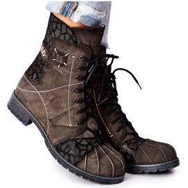 Naisten lämpimät nahkakengät Maciejka Oliivi 03961-24 vihreä 1