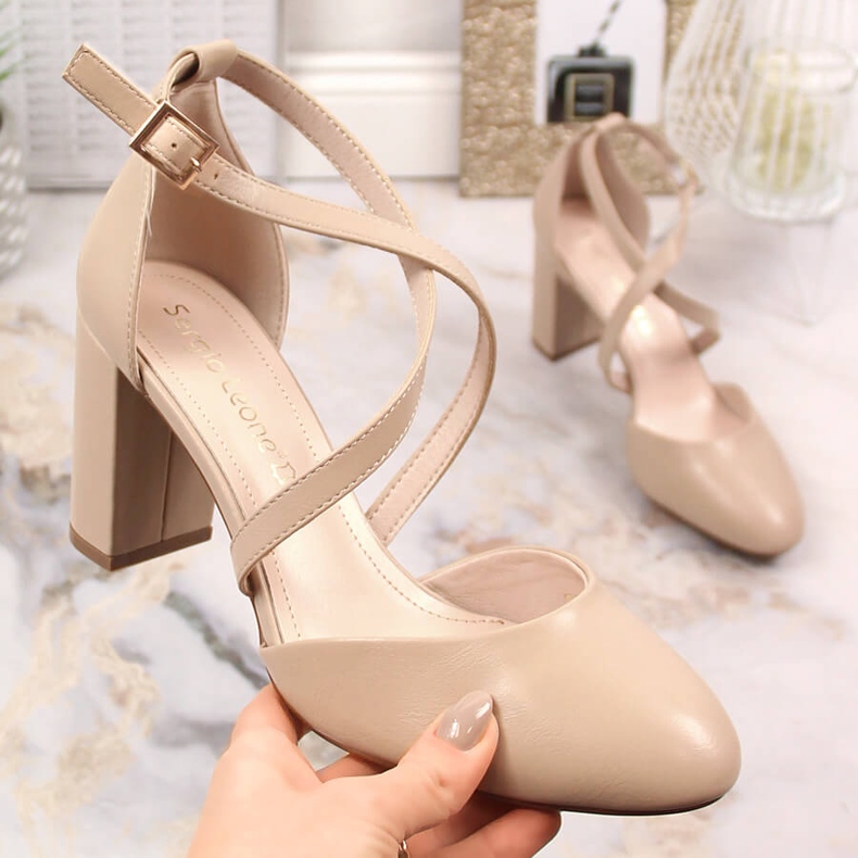 Sergio Leone SK863 naisten korkokengät kahvisandaalit beige 1