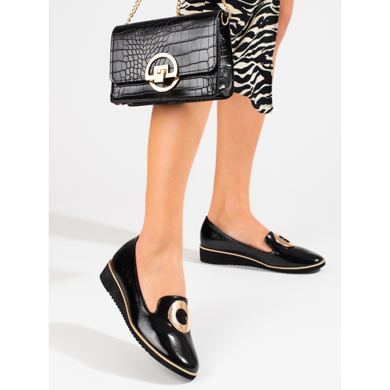 Patenttimustat Shelovet-loaferit 1