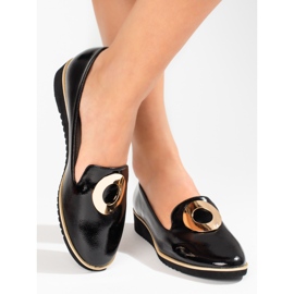 Patenttimustat Shelovet-loaferit 2