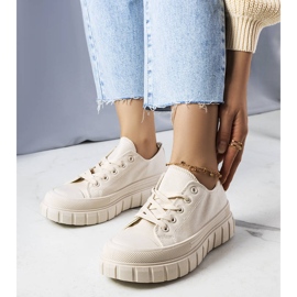 PA1 Lavernen beigenväriset alustalenkkarit 1