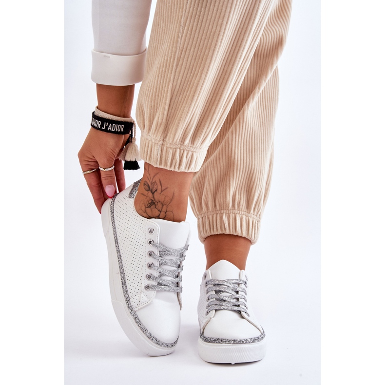 BM Naisten matalat rei'itetyt tennarit, valkoiset ja hopeiset Daxton valkoinen hopea 1