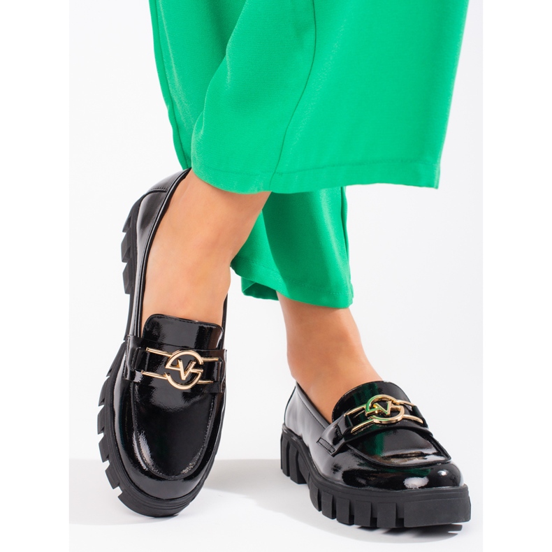 Vinceza naisten lakatut alustaloaferit mustat 1