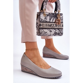 Vinceza Harmaa Graysenin klassiset kiilapumput 2