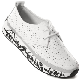 Naisten nahkakengät alustalla valkoinen T.Sokolski W23-29 1