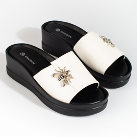 Naisten valkoiset tossut mukavassa Shelovet-kiilassa valkoinen 1