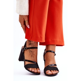 Vinceza Kiiltävät mustat Alicia korkeakorkoiset sandaalit 1