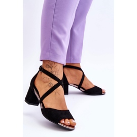 Vinceza Naisten matalakorkoiset sandaalit Black Quinn musta 2