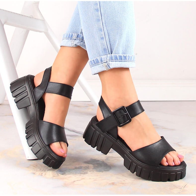 Naisten mustat sandaalit Vinceza SG23-7852 1