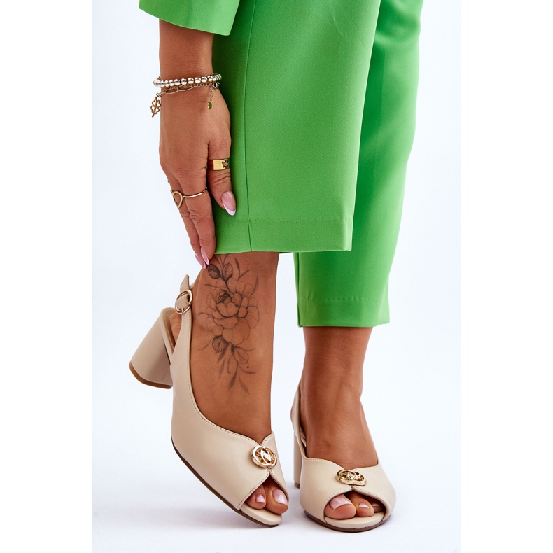 Muodikkaat beige Hette korkeakorkoiset nahkasandaalit 1