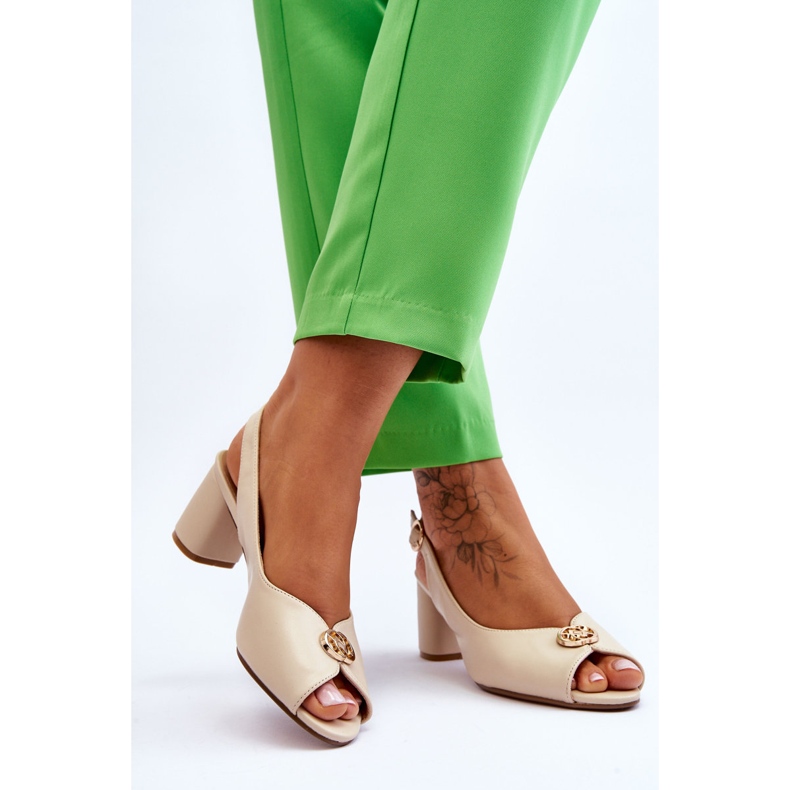 Muodikkaat beige Hette korkeakorkoiset nahkasandaalit 2