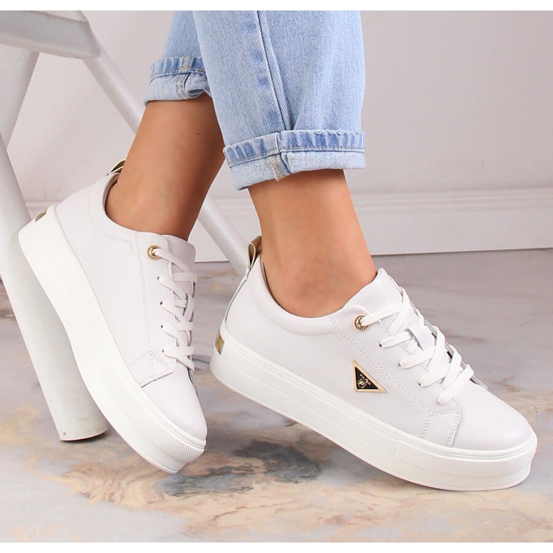 Naisten nahkakengät alustalla valkoinen Filippo DP3533/23 1