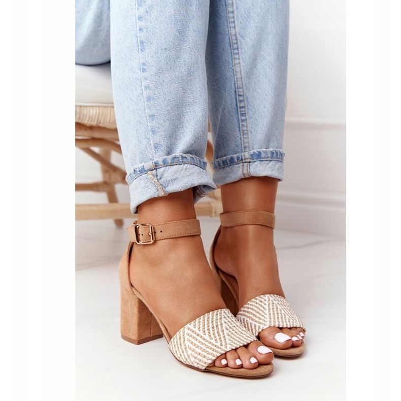 EVE Vaaleanruskeat häämatkasandaalit punottuina baarissa beige 4