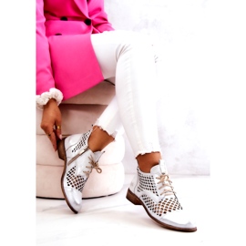 Nahkaiset harjakattoiset saappaat Nicole 2704/005 valkoinen ja hopea 3