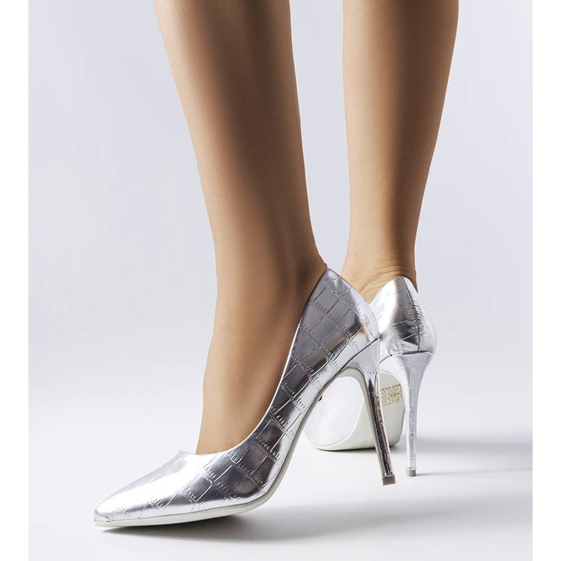 PA1 Hopeiset pinssit, koristeltu Raison-kuviointi hopea 1