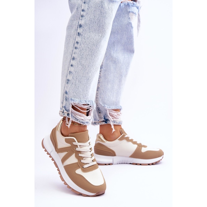 Naisten matalabeiget Elliot-urheilukengät 2