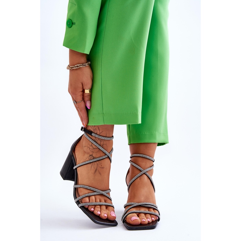 FJ1 Naisten nahkasandaalit Cubic Zirconia -korkokengillä, musta Liviano 1