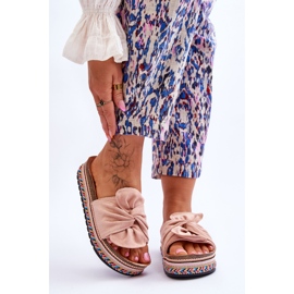 Naisten tossut massiivisella alustalla vaaleanpunainen Terisa 1