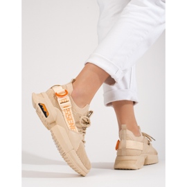 Shelovetin beigenväriset harjakattoiset lenkkarit 2