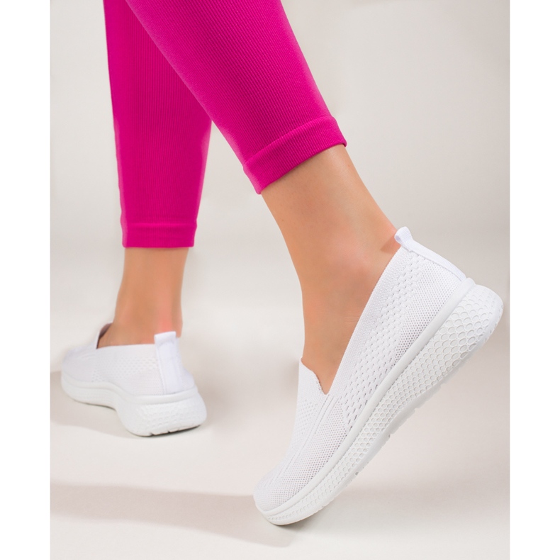 Naisten kangastakki, jossa paksu musta Shelovet-pohja valkoinen 2