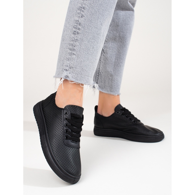 Harjakattoiset naisten mustat Shelovet-lenkkarit 1