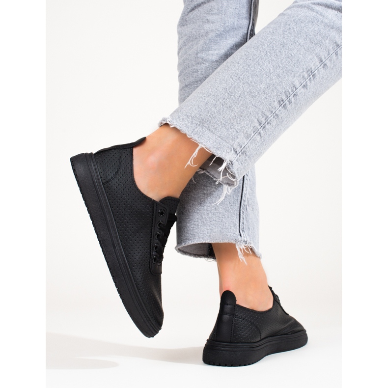 Harjakattoiset naisten mustat Shelovet-lenkkarit 2