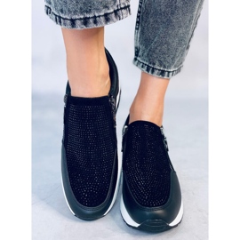 Atwood Black wedge -lenkkarit musta 1