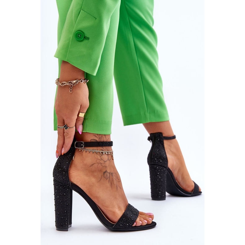 Naisten korkeakorkoiset sandaalit, joissa on zirkonia, musta Idealist 2