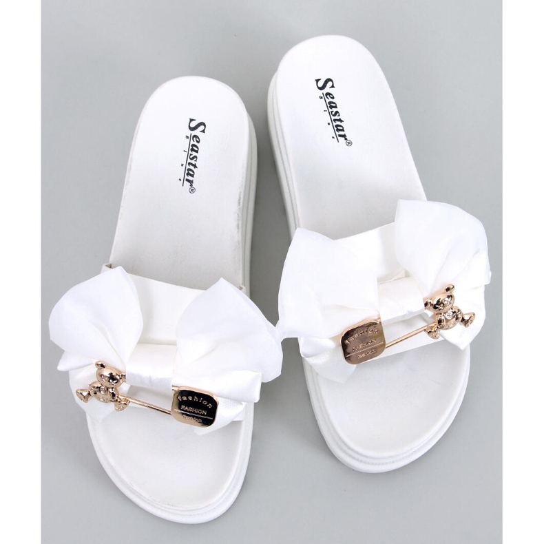 BM Teddy White -nallekarhu alustatossut valkoinen 1