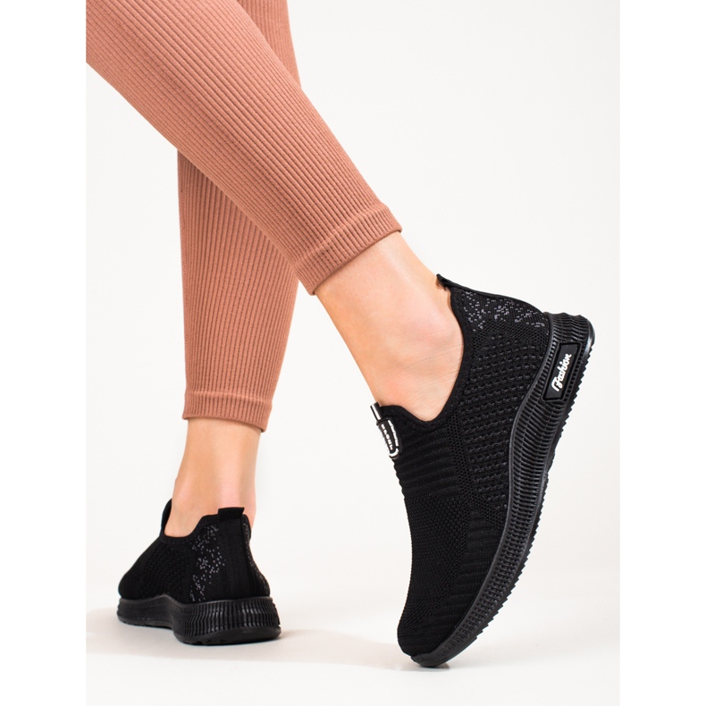 Vaaleat naisten mustat tekstiiliurheilukengät T.Sokolski 1