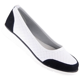 Naisten harjakattoiset valkoiset nahkabalerinat Filippo DP4524 valkoinen 1