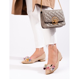 Naisten avokkaat matalat korot beige 1