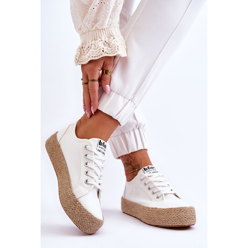 Muodikkaat punotut tennarit Lee Cooper LCW-23-31-1796L valkoinen 2