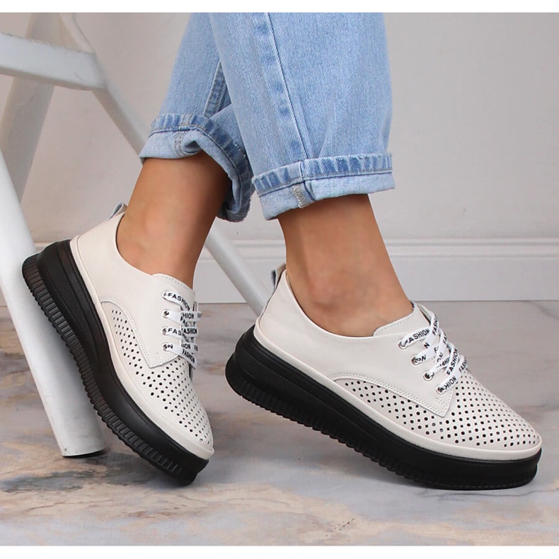 Potocki Nahkaiset mukavat naisten harjakattoiset beige-kengät Artiker 52C1990 1