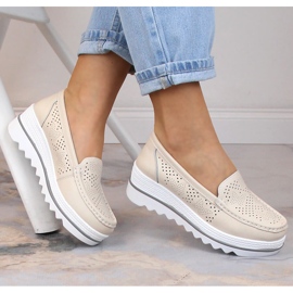 Naisten nahkahousut harjakattoisella beigellä alustalla Artiker 52C2119 1